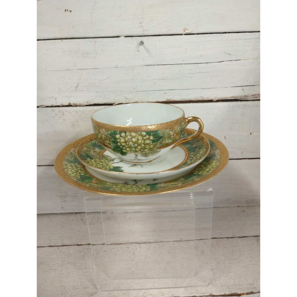 Nippon Nagoya Cup And Saucers Hand Painted Green Leaves Clover Gold Encrusted